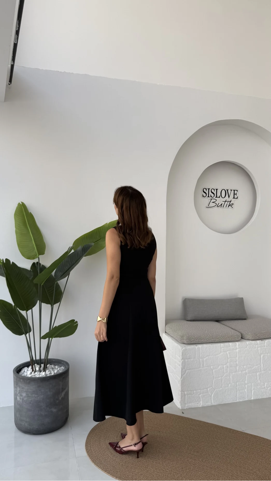 Sophia Parçalı Kemer Detaylı Elbise - Siyah - Kod: 2313