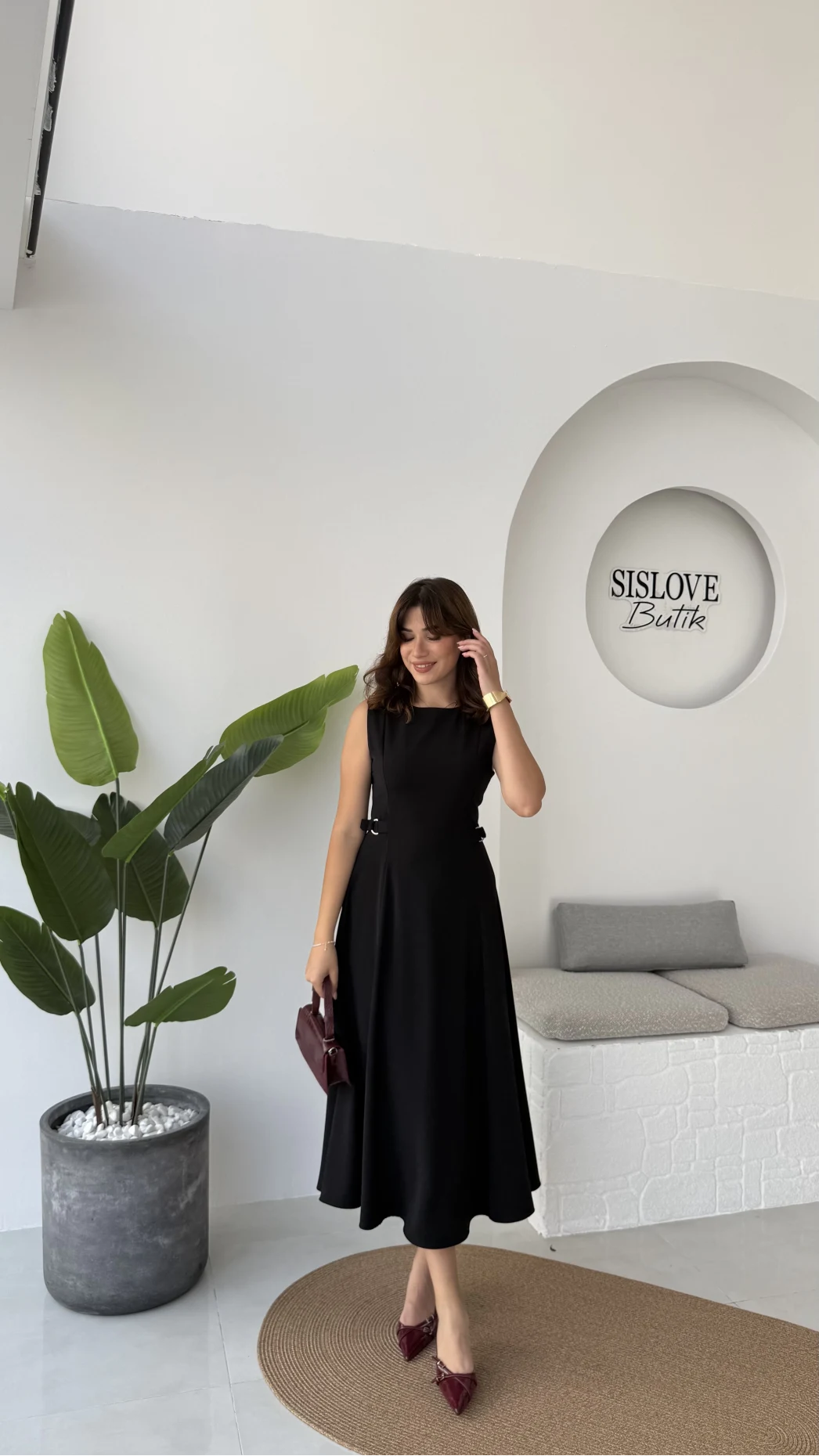 Sophia Parçalı Kemer Detaylı Elbise - Siyah - Kod: 2313