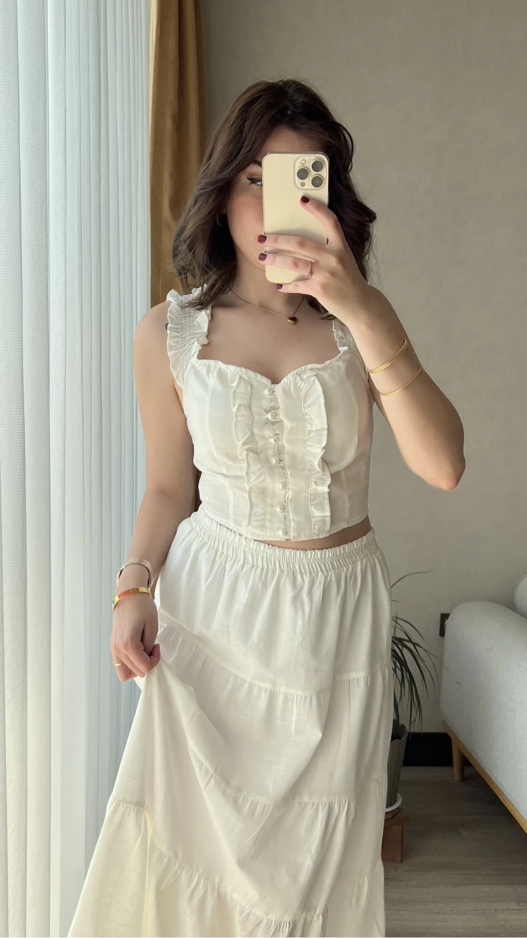 Terra İncili Büstiyer