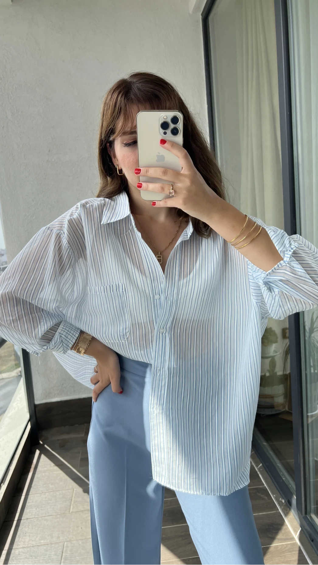 Transparan Çizgili Mavi Gömlek