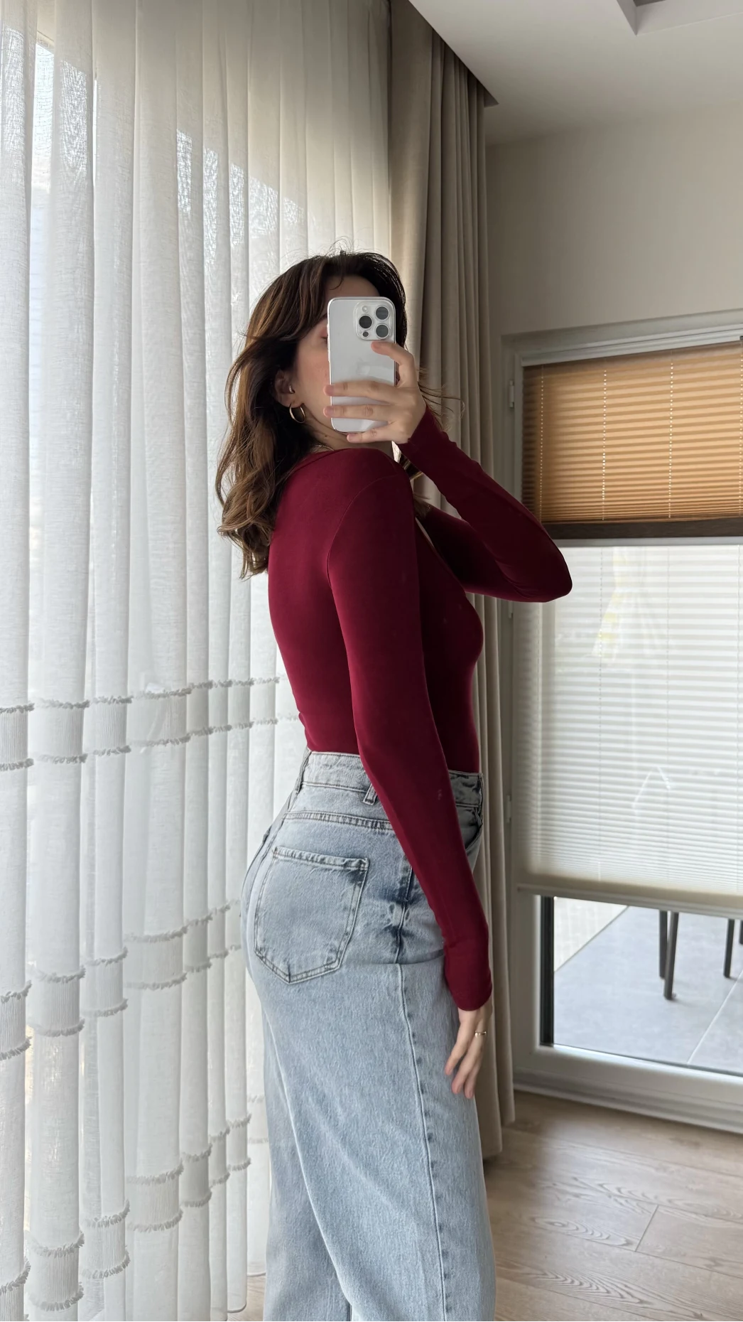 V Yaka Oys Bordo