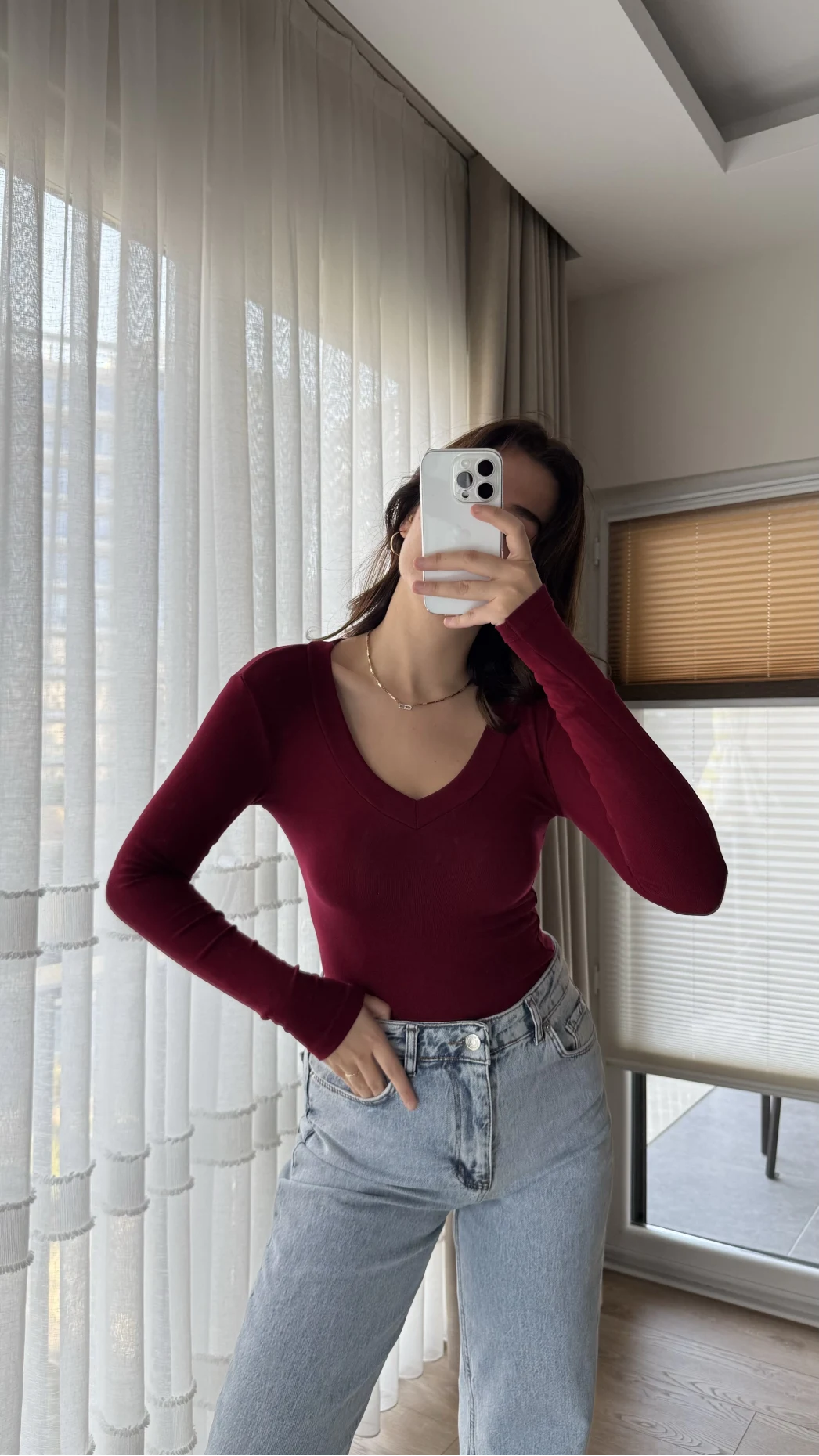 V Yaka Oys Bordo