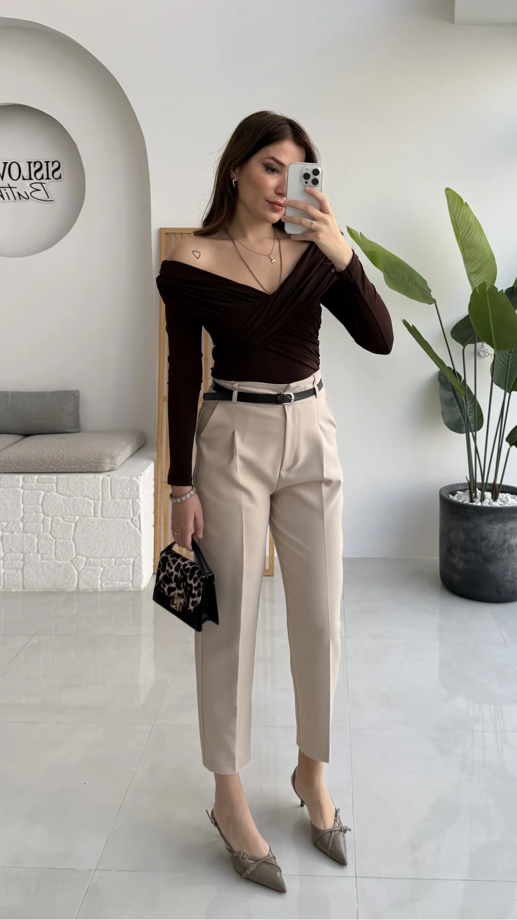 Valentina Dar Paça Kemerli Pantolon - Taş - Kod: 3790