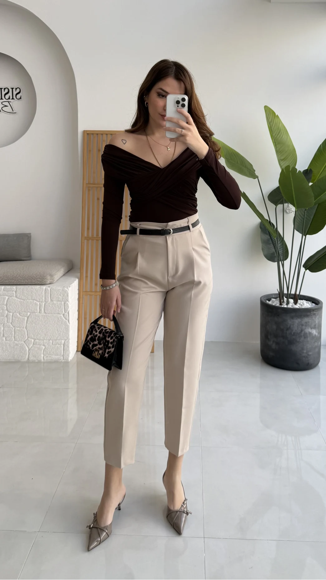 Valentina Dar Paça Kemerli Pantolon - Taş - Kod: 3790