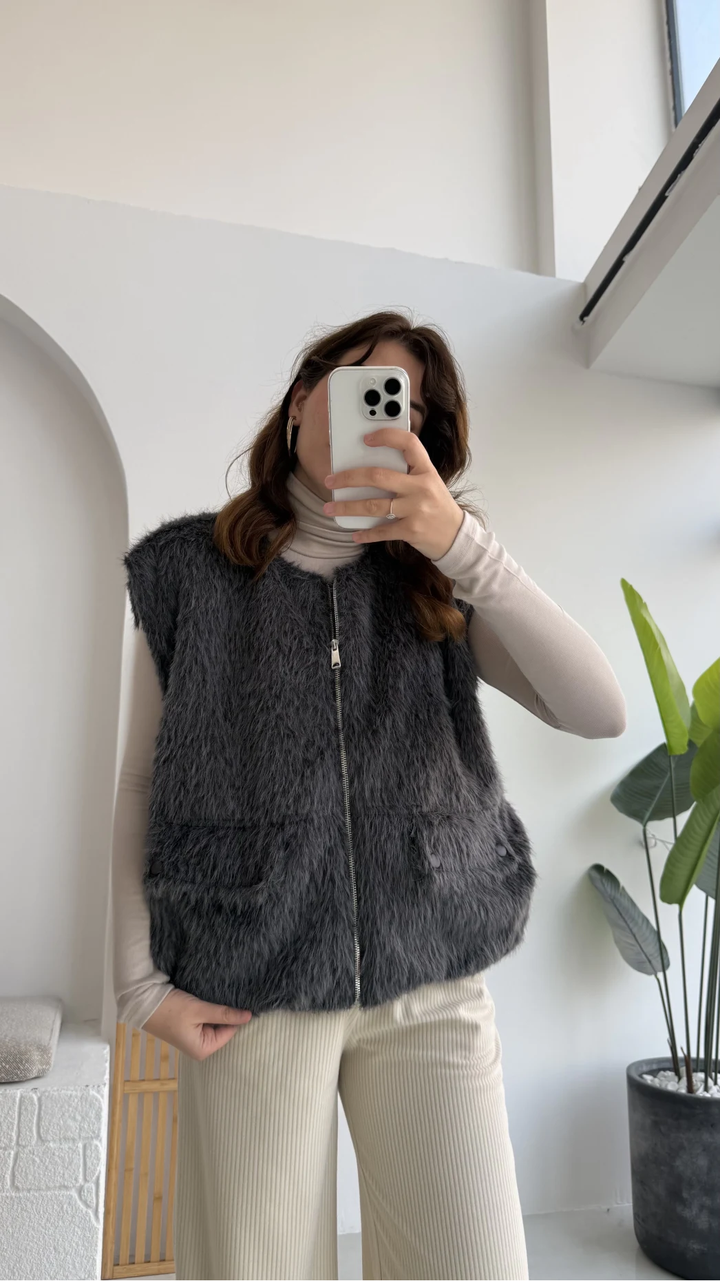 Veloura Kısa Tüylü Yelek - Antrasit - KOD:8016