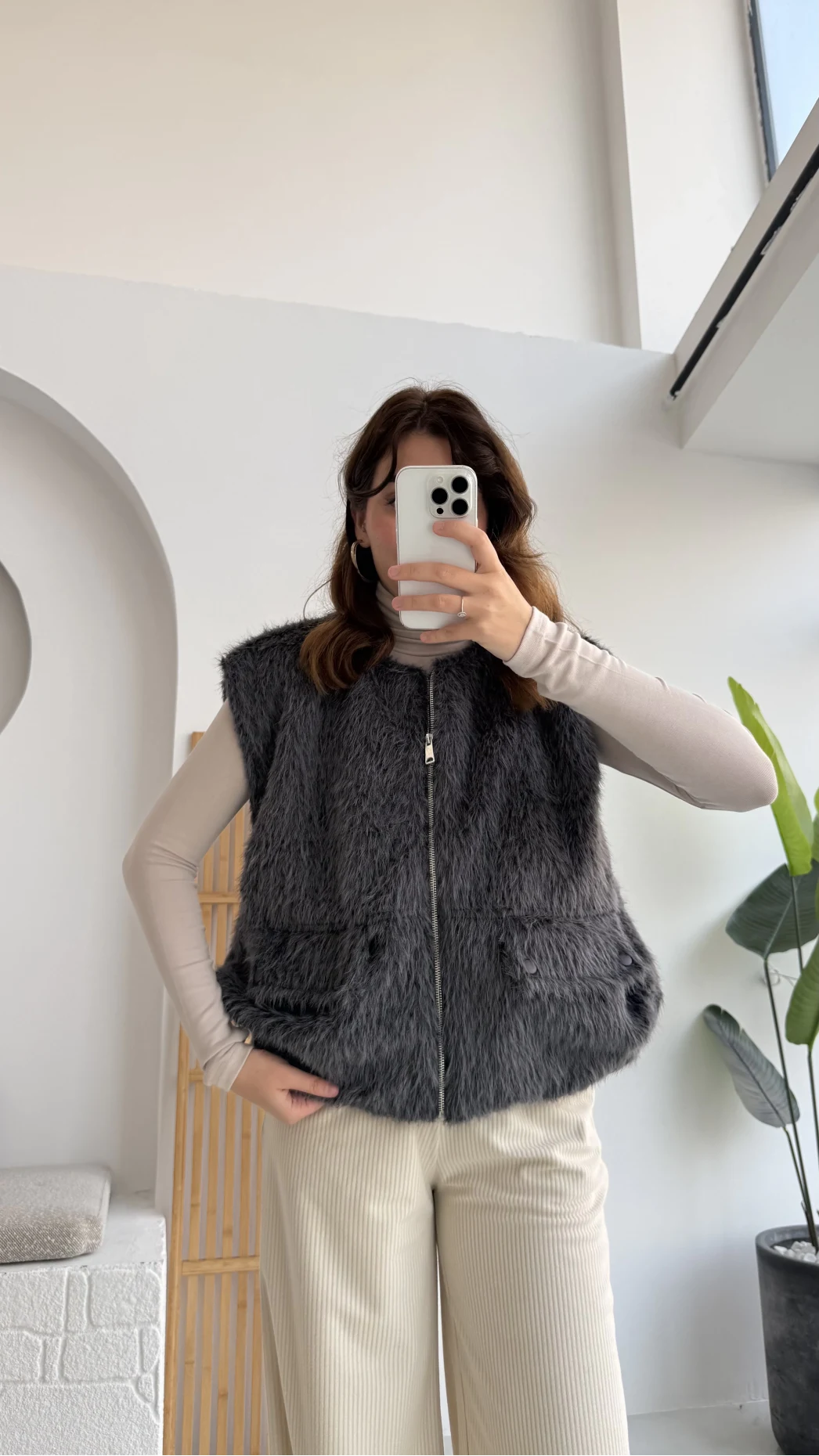 Veloura Kısa Tüylü Yelek - Antrasit - KOD:8016