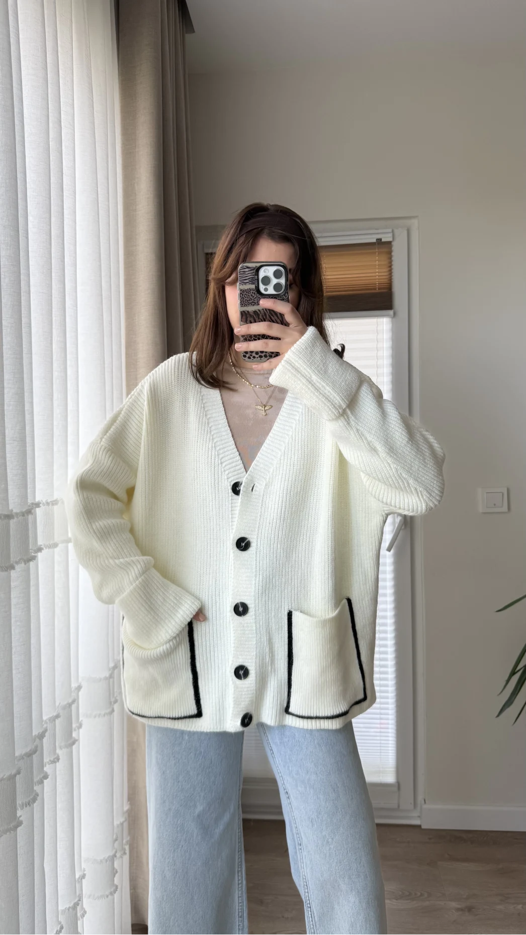 Vintage Düğmeli Cepli Hırka Ekru