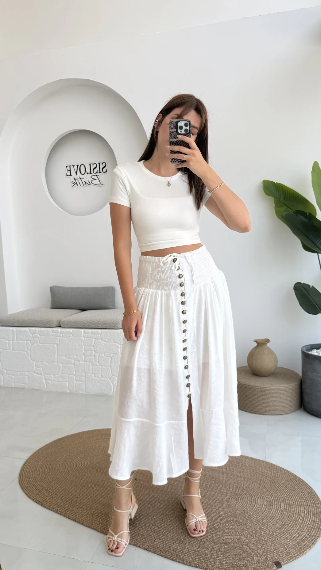 Volanlı Bürümcük Düğmeli Etek Beyaz