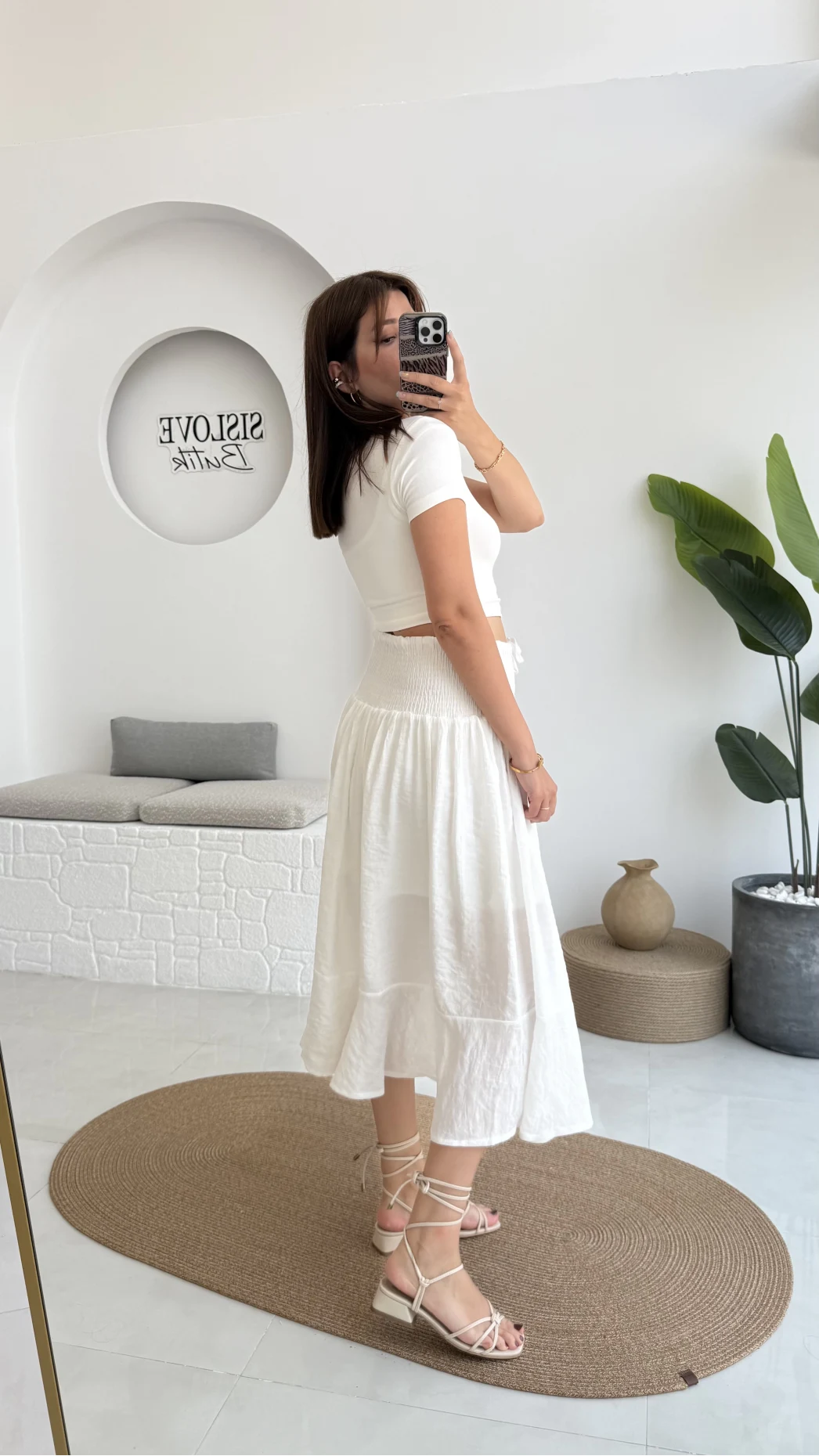 Volanlı Bürümcük Düğmeli Etek Beyaz