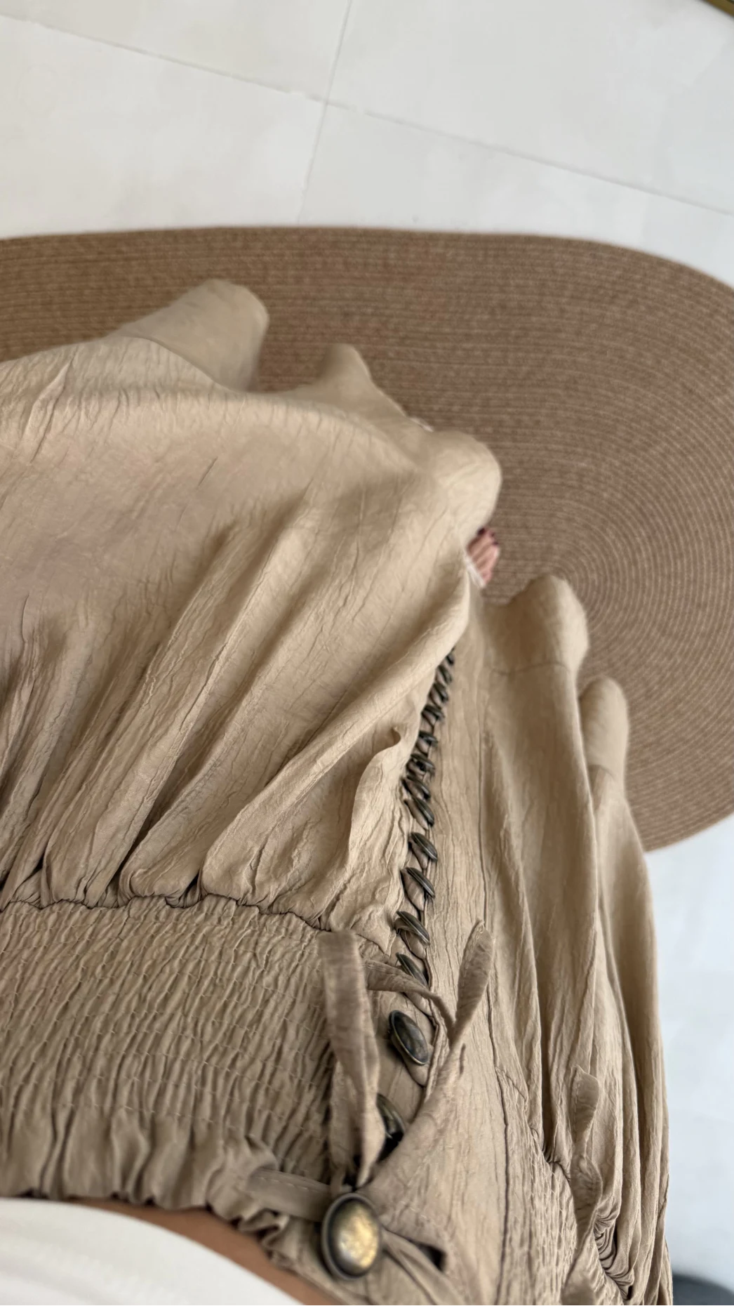 Volanlı Bürümcük Düğmeli Etek Vizon