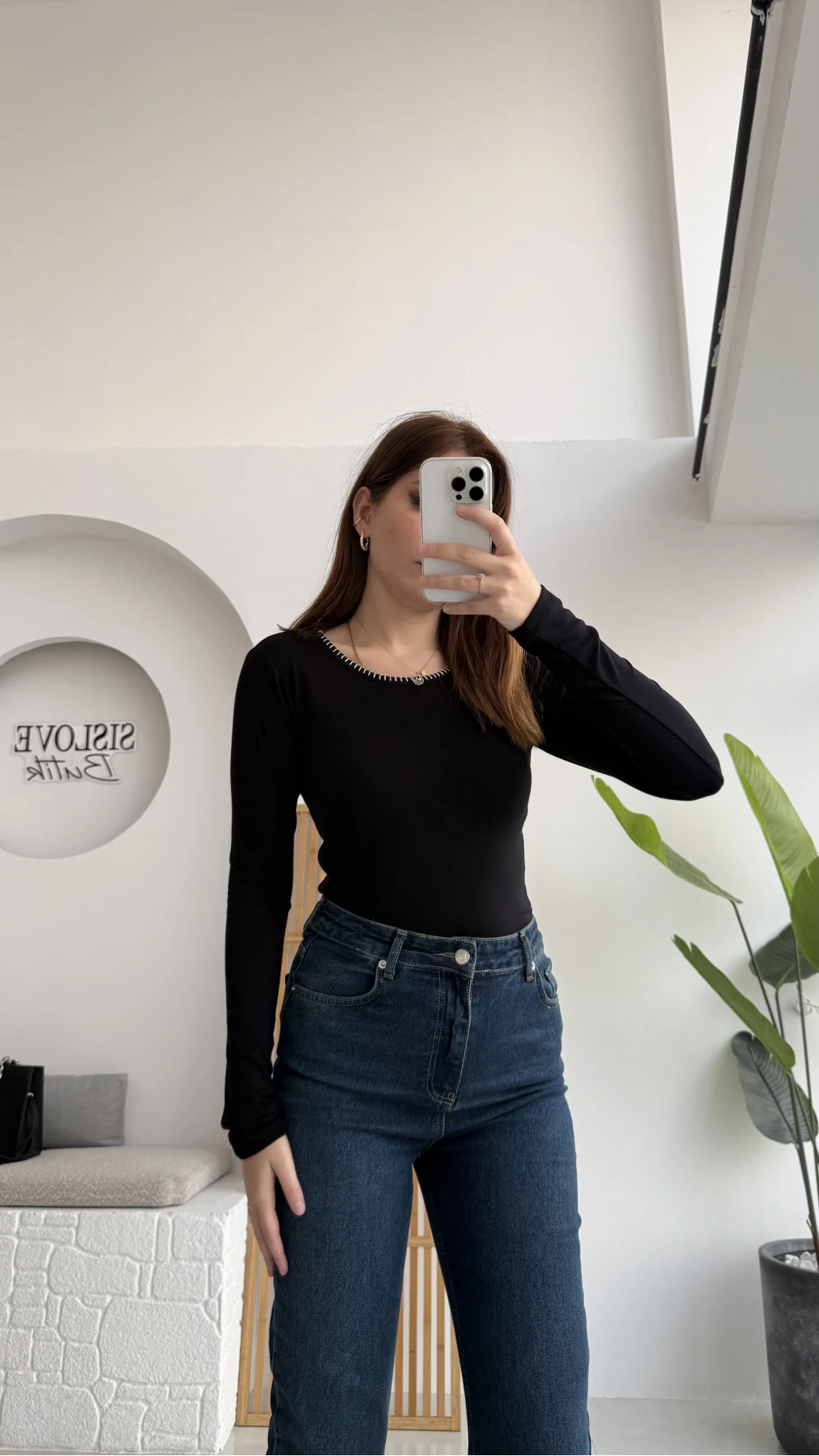 Yaka Detaylı Uzun Kol Body - Siyah