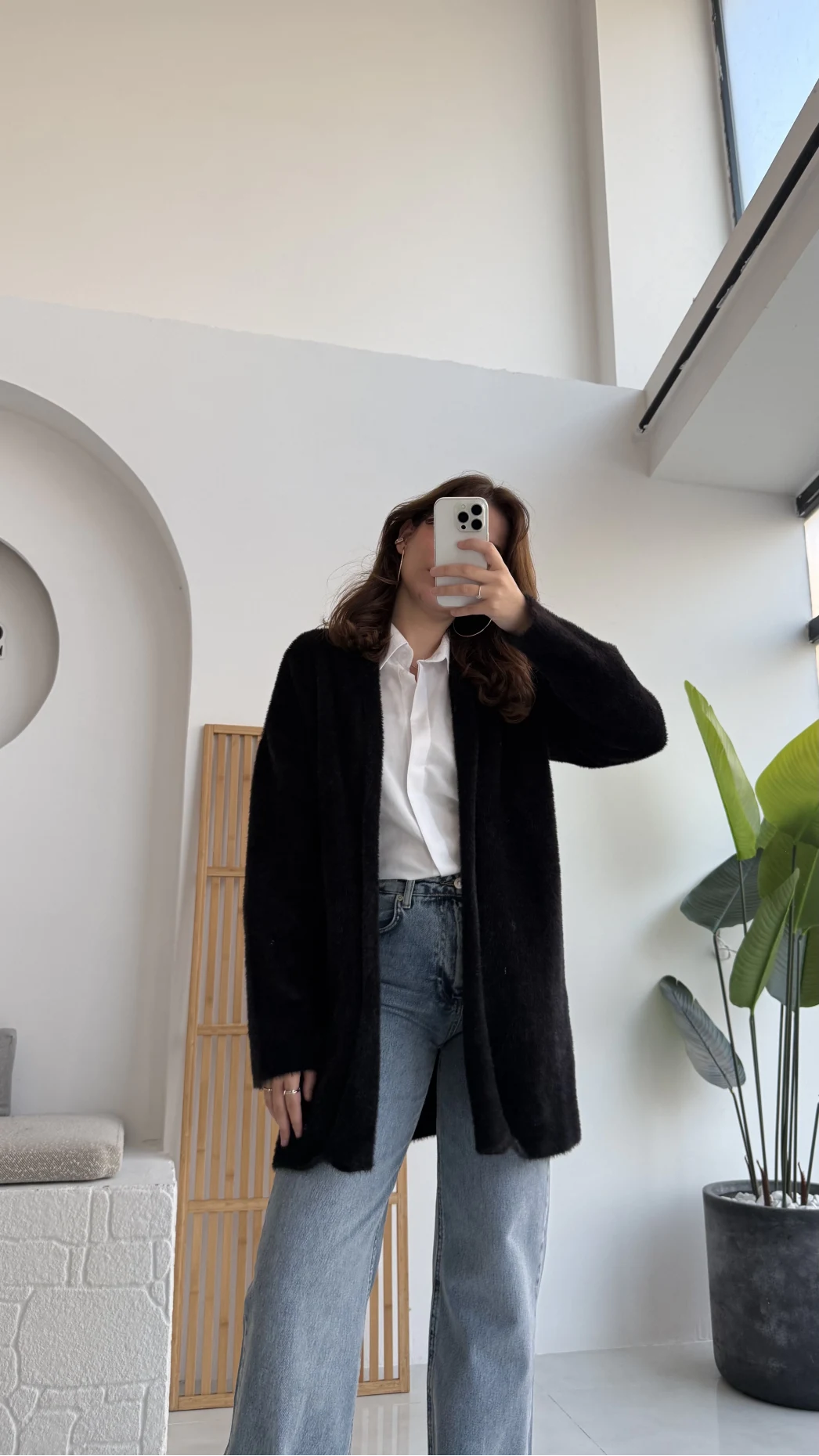 Yaka Detaylı Yumoş Hırka - Siyah - KOD:25026