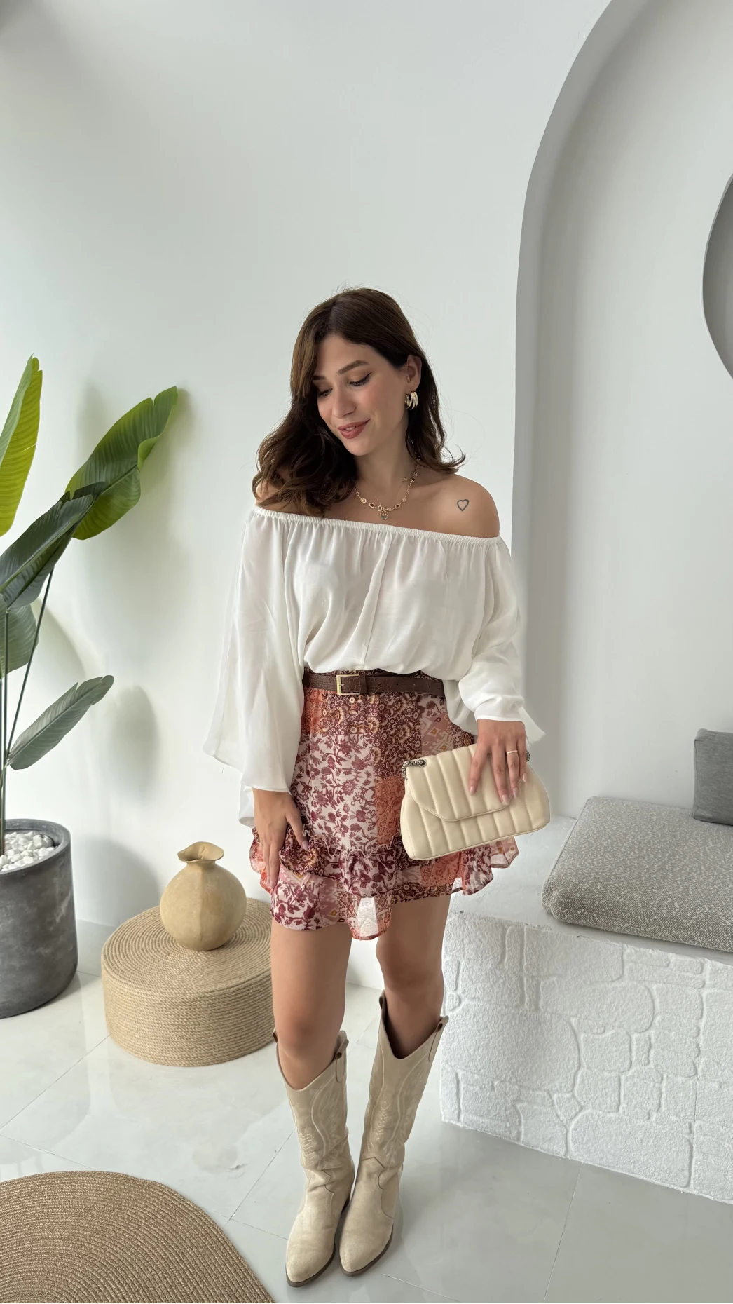 Yakası Lastikli Yarasa Kol Bluz - Beyaz - 4978