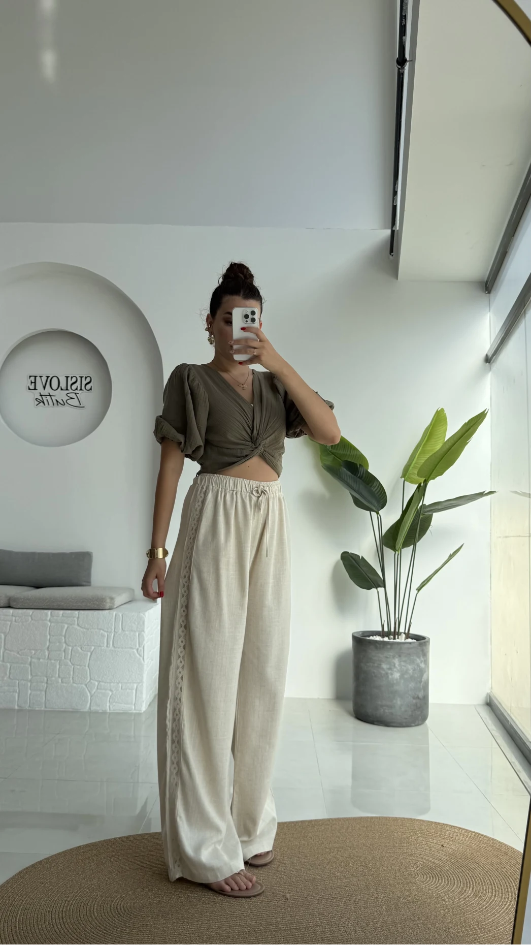 Yanı Dantel Şeritli Taş Keten Palazzo Pantolon