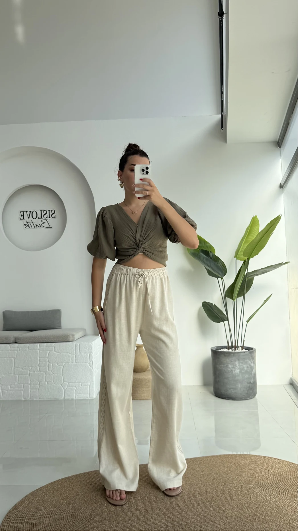 Yanı Dantel Şeritli Taş Keten Palazzo Pantolon