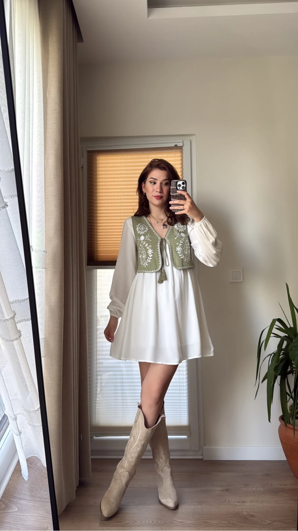 Yelekli Elbise Beyaz - Haki