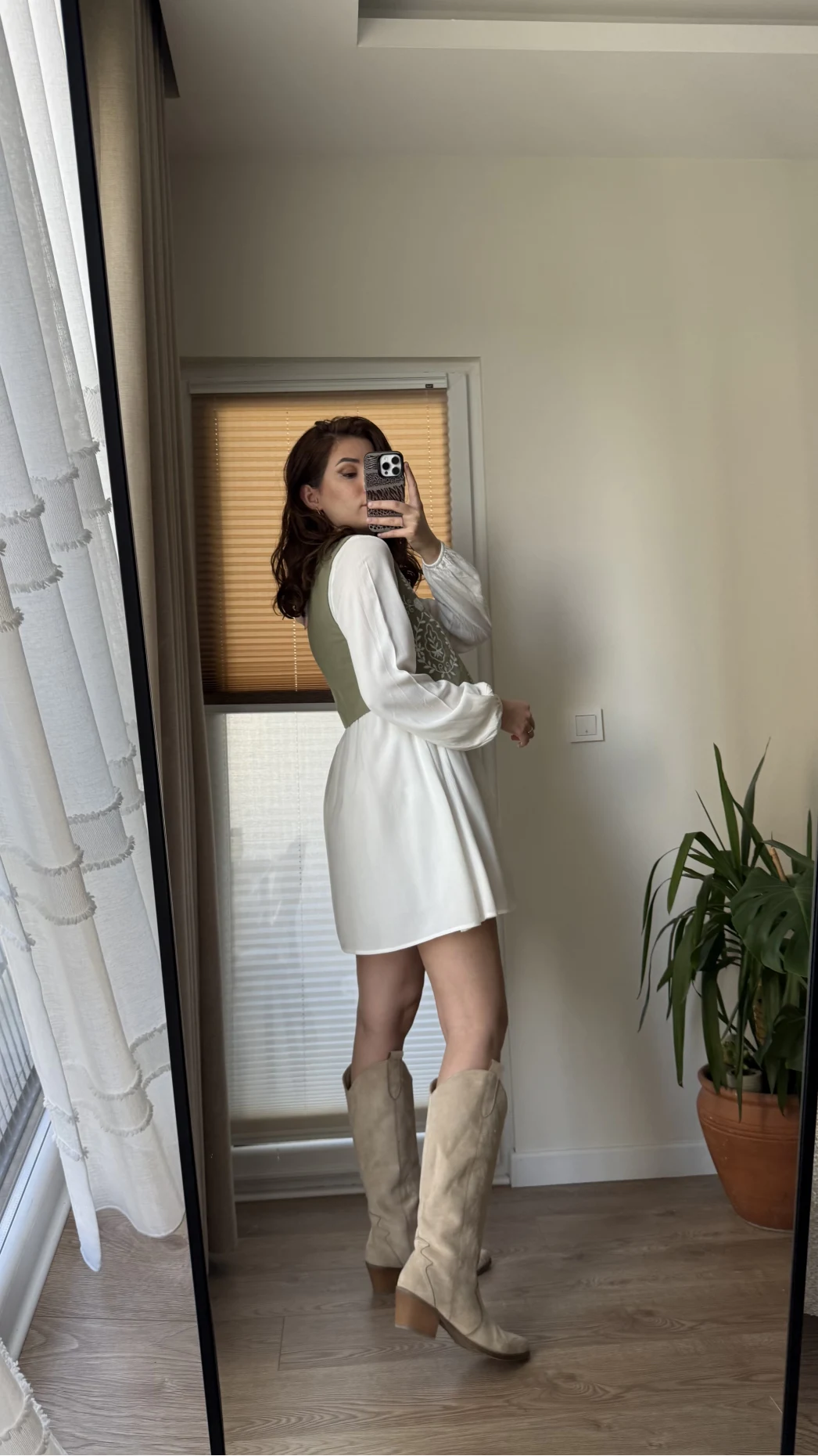 Yelekli Elbise Beyaz - Haki