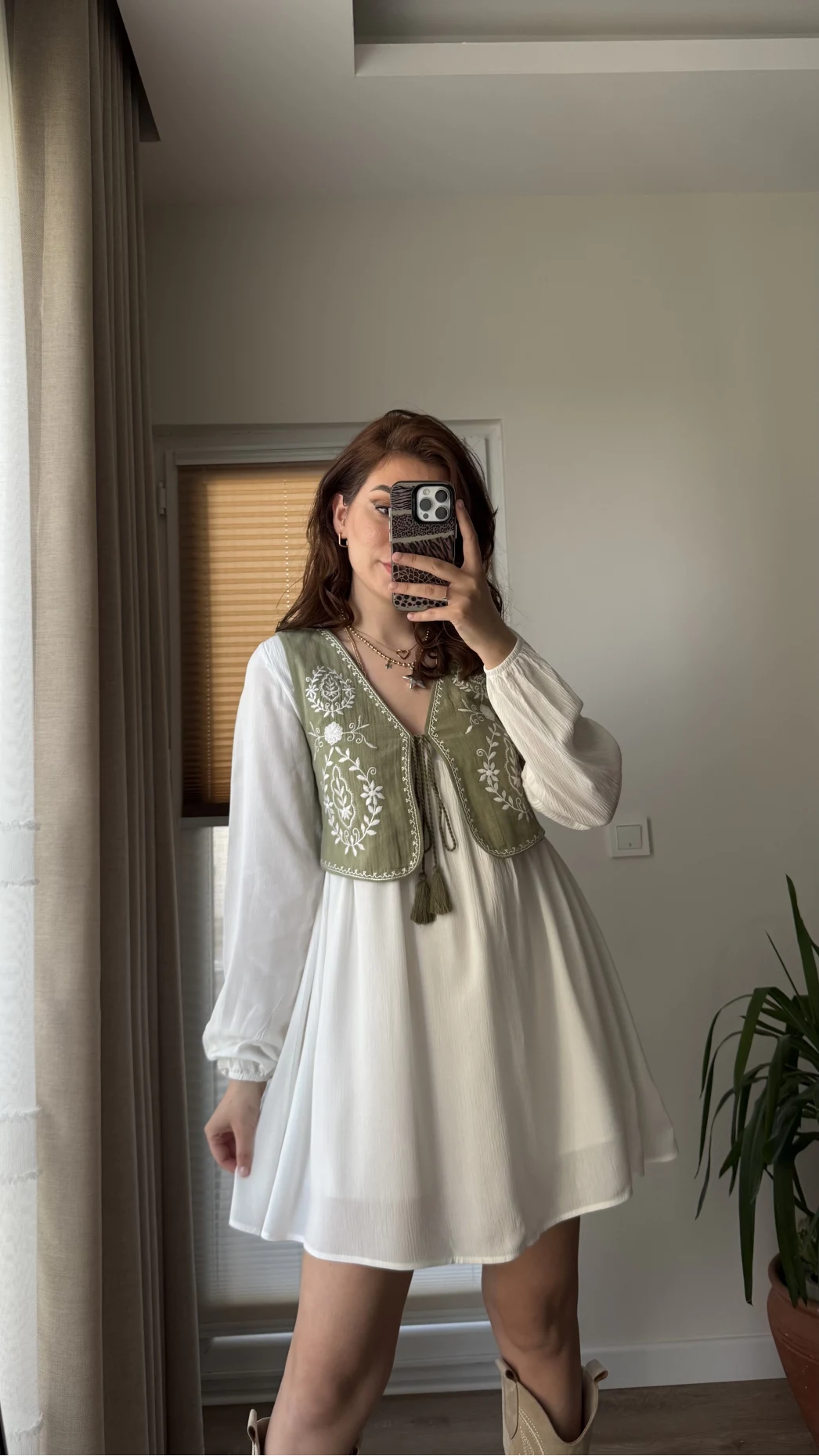 Yelekli Elbise Beyaz - Haki