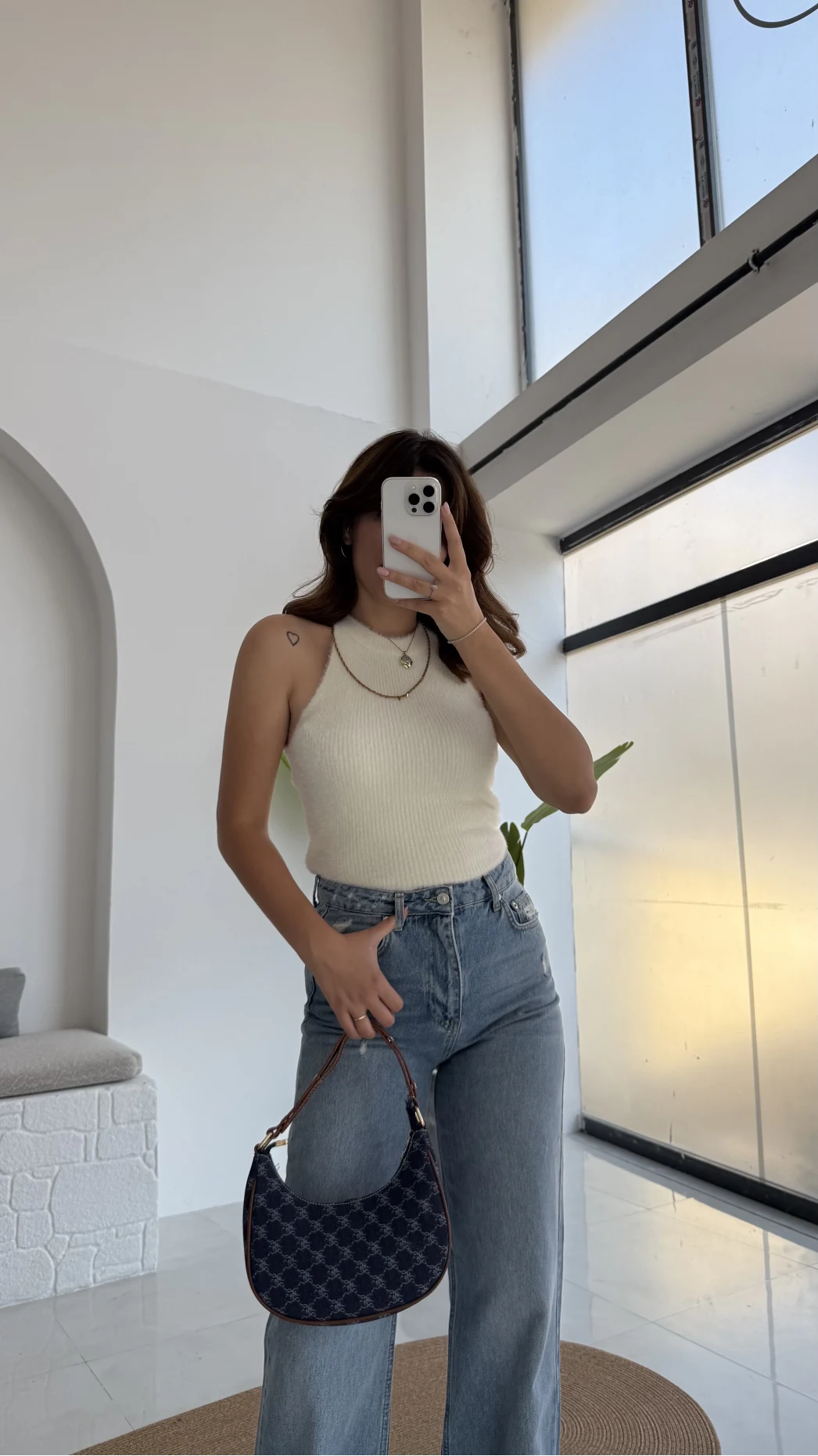 Yırtık Detay Mavi Yüksek Bel Denim Jean Pantolon - Kod: 1002