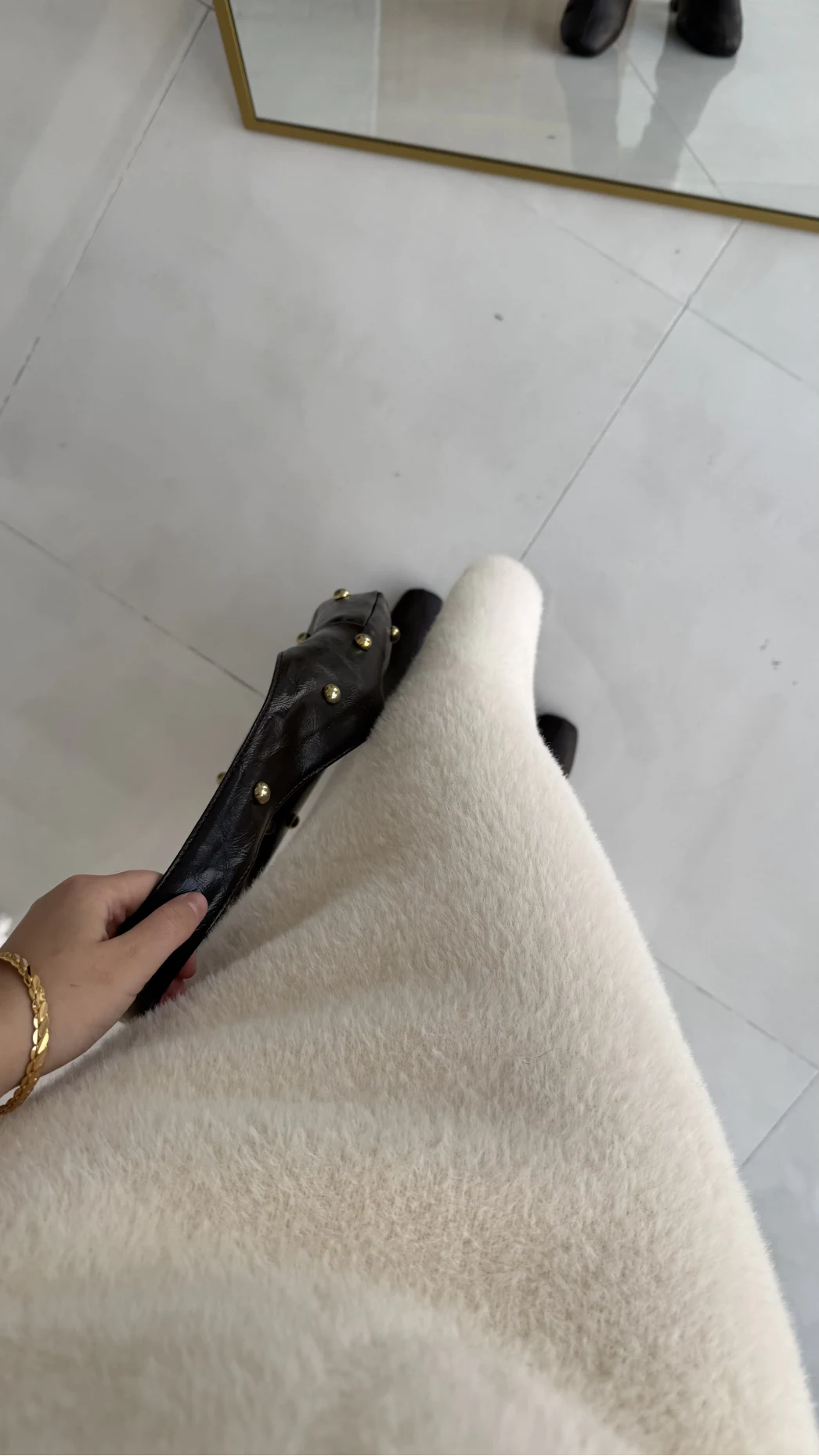 Yumoş Etek - Taş - KOD:9044