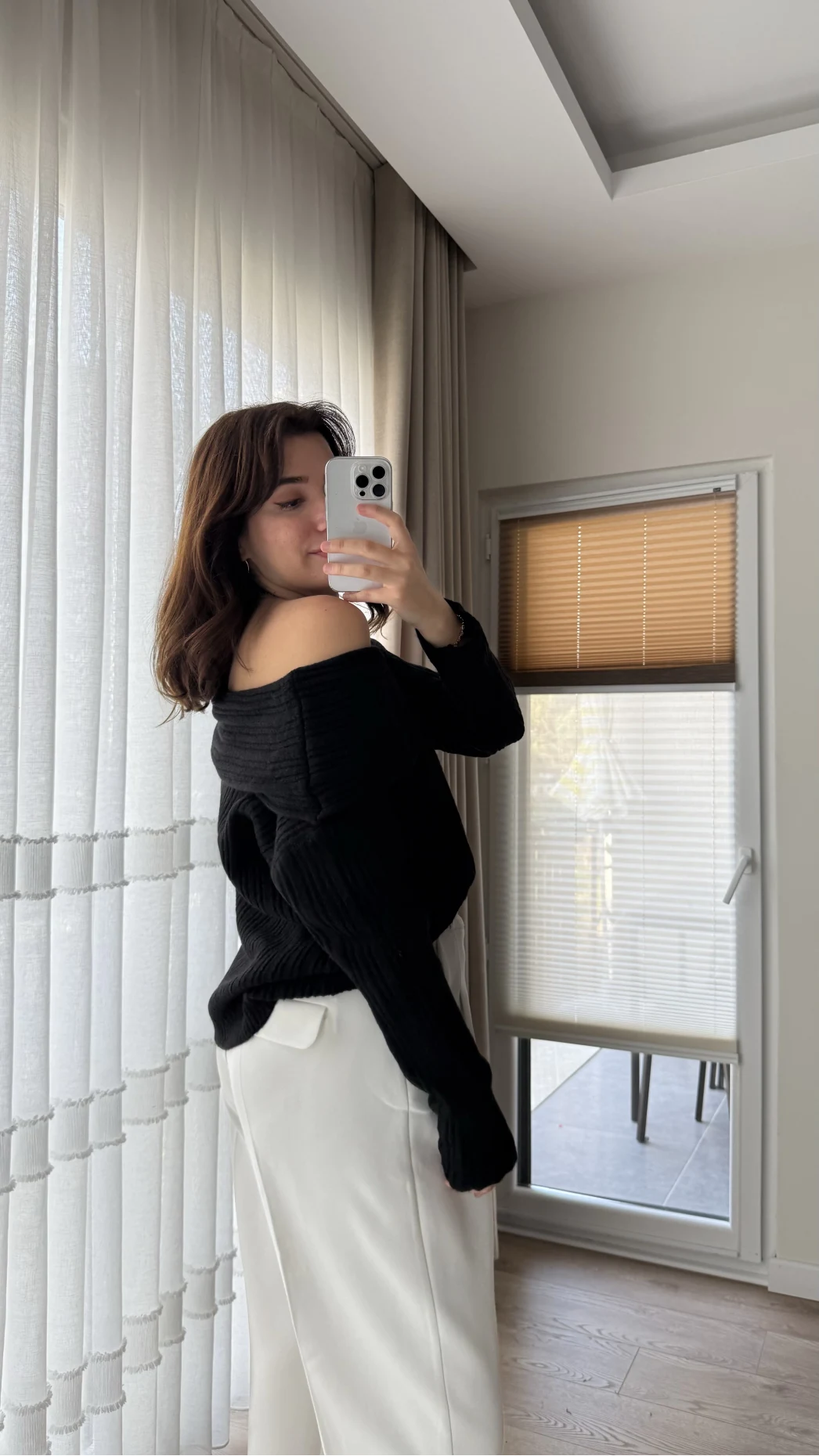 Yves Kayık Yaka Kazak Siyah