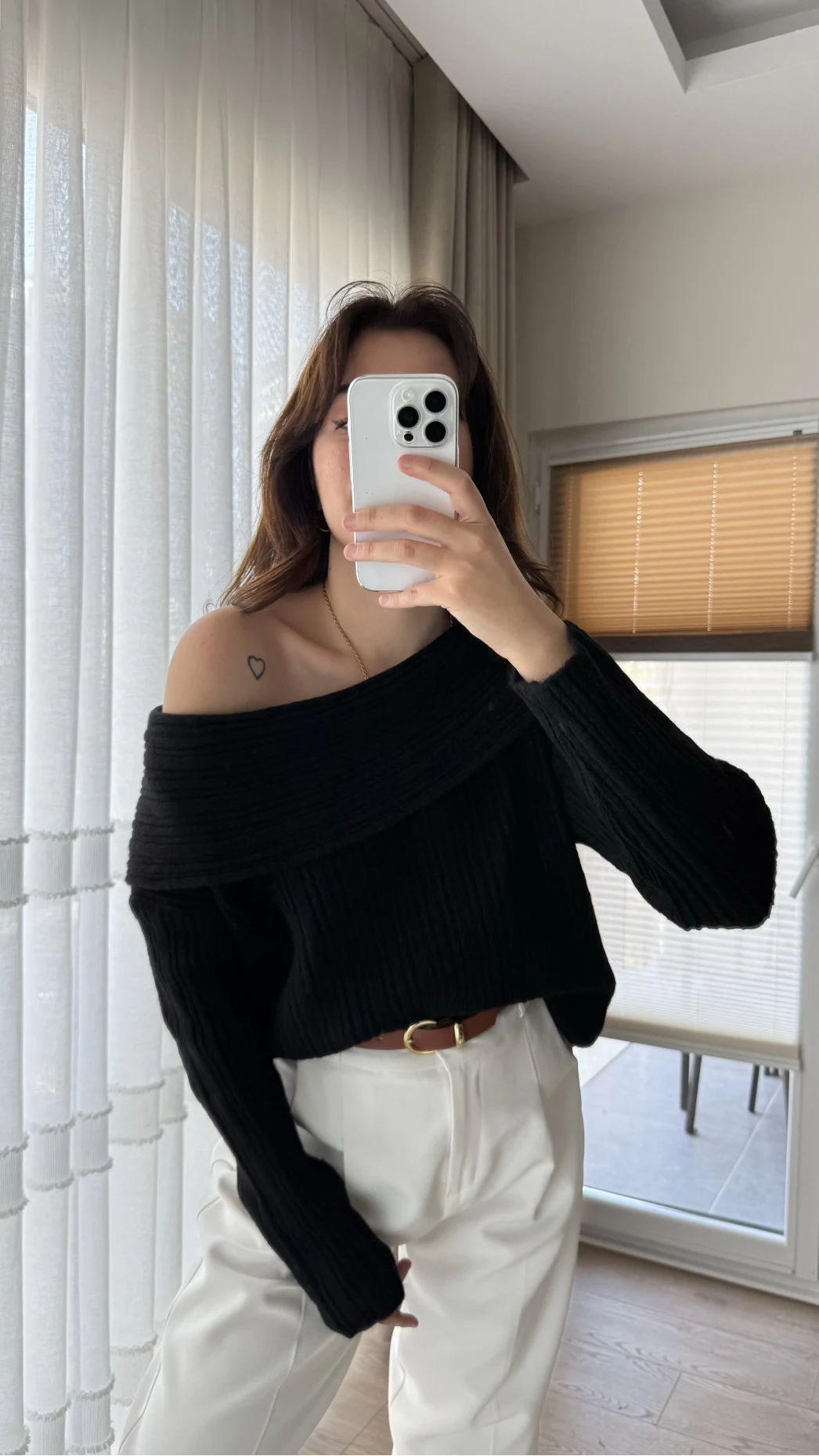 Yves Kayık Yaka Kazak Siyah