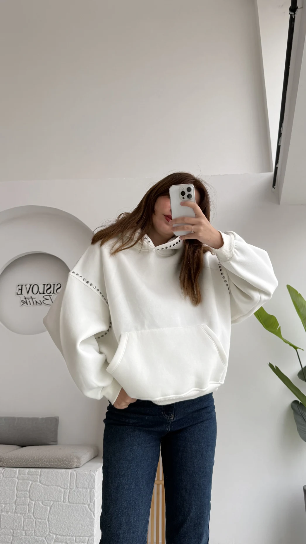 Zımba Detaylı Kapüşonlu Sweatshirt - Beyaz