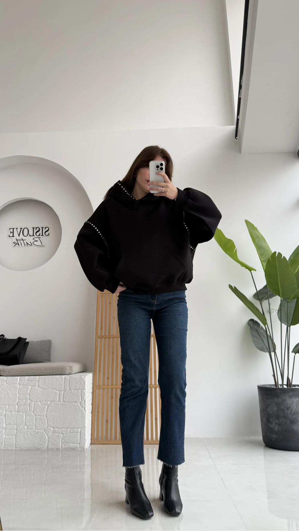 Zımba Detaylı Kapüşonlu Sweatshirt - Siyah