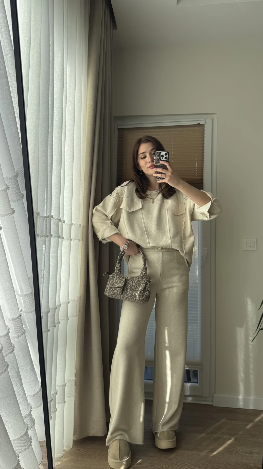 Zr Model Taşlı Yarı Gabardin Takım