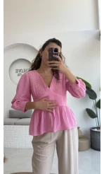 1034 - Freesia Dantel Detay Müslin Bluz - Şeker Pembesi