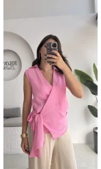 1036 - Rarity Polo Yaka Sıfır Kol Müslin Bluz - Şeker Pembesi