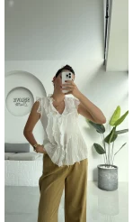 2119 - Julie Sıfır Kol Fırfırlı Gömlek - Beyaz