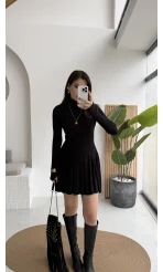 Boğazlı Uzun Kollu Parmak Geçmeli Eteği Volanlı Kısa Elbise -Siyah