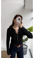 Lyssa V Yaka Çıtçıtlı Triko Kazak - Siyah