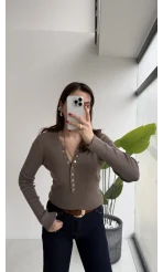 Lyssa V Yaka Çıtçıtlı Triko Kazak - Vizon