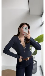 Lyssa V Yaka Çıtçıtlı Triko Kazak - Koyu İndigo