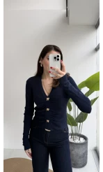 Addison V Yaka Düğme Detay Triko Kazak - Lacivert - Kod: 10805