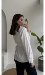 Coquette Pile Detay Düğmeli Kısa Bluz - Beyaz - Kod: 5426