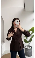 Coquette Pile Detay Düğmeli Kısa Bluz - Acı Kahve - Kod: 5426