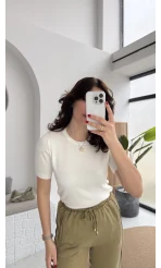 Dilvin Bisiklet Yaka Kısa Kol Triko Bluz - Ekru - Kod: 10779