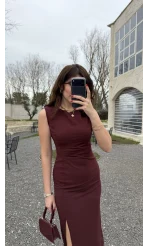 Jenny Pile Detay Yırtmaçlı Sıfır Kol Elbise - Bordo - Kod: 0572