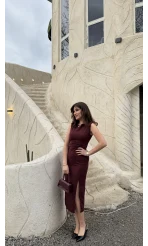 Jenny Pile Detay Yırtmaçlı Sıfır Kol Elbise - Bordo - Kod: 0572