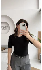 Dilvin Bisiklet Yaka Kısa Kol Triko Bluz - Siyah - Kod: 10779