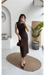 Jenny Pile Detay Yırtmaçlı Sıfır Kol Elbise - Acı Kahve - Kod: 0572