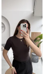 Dilvin Bisiklet Yaka Kısa Kol Triko Bluz - Koyu Kahve - Kod: 10779