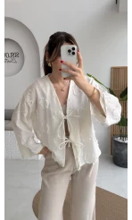 Püskül Detay Bağlamalı Kimono - Beyaz - Kod: 7012