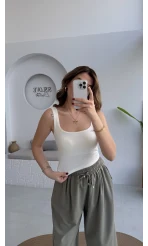 Göğüs Pedli Crop - Beyaz