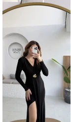 Pretty Aksesuar Detay Yırtmaçlı Elbise - Siyah - Kod: 0909