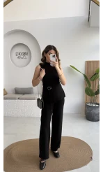 Dik Yaka Sıfır Kol Aksesuar Bağcıklı Triko Takım - Siyah - Kod: 0883