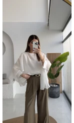 Uçuşan Pelerin Bluz - Beyaz - Kod: 5026